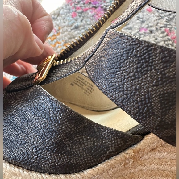 New Michael Kors Booties - Picture 5 of 5